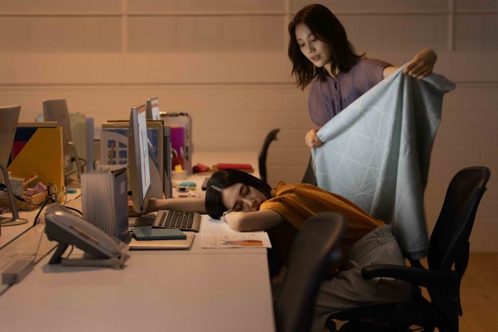 『会社は学校じゃねぇんだよ 新世代逆襲編』場面写真2