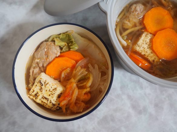 熱いので取皿に移しました