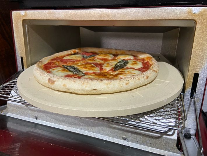 美味しそうなピザが完成