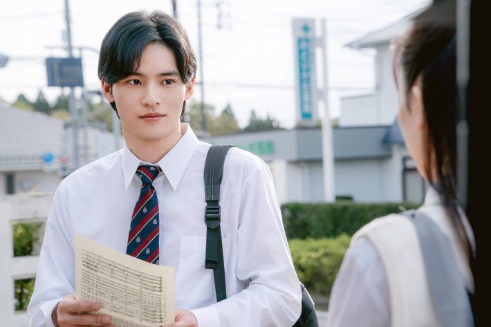 映画『そして、バトンは渡された』