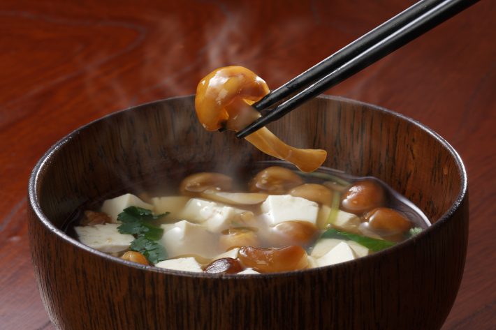 味噌汁/なめこ汁