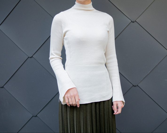 「3Dリブハイネックセーター」