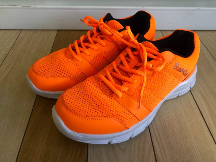 「アスレシューズライト」（980円/税込）