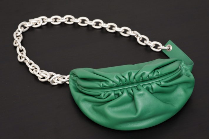 自転車を理由に買ってしまった高級バッグ