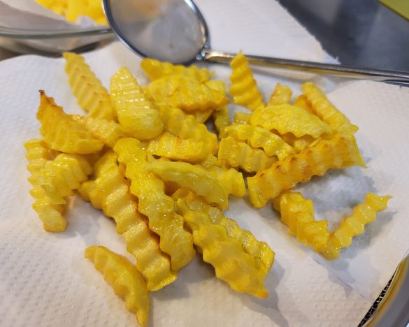 外はカリッと、中はホクホクしっとり食感に仕上がります