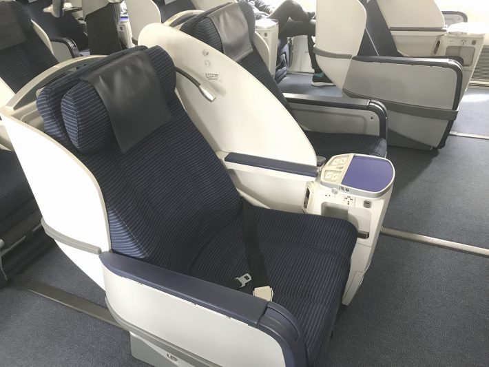 ANAプレミアムクラスのシート