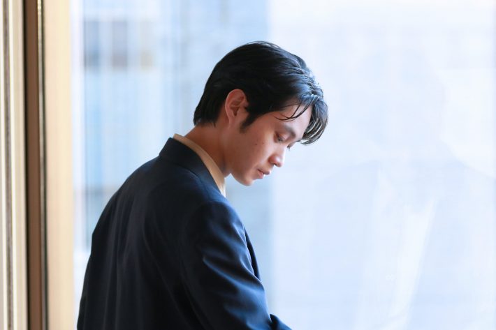 折れても立ち上がっていく阿川の姿に元気がもらえる