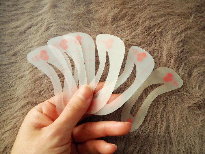 テンプレートが3タイプ、各2枚セット（右・左）