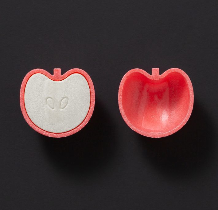 キュートな見た目の「カットりんご(赤/白)」