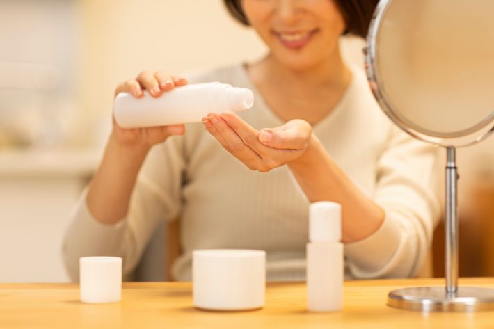 本当にいい美容液は5000円以下、高い化粧品を買えばOKは間違い?!