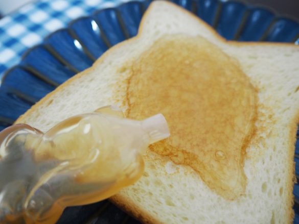 トーストに塗って食べました