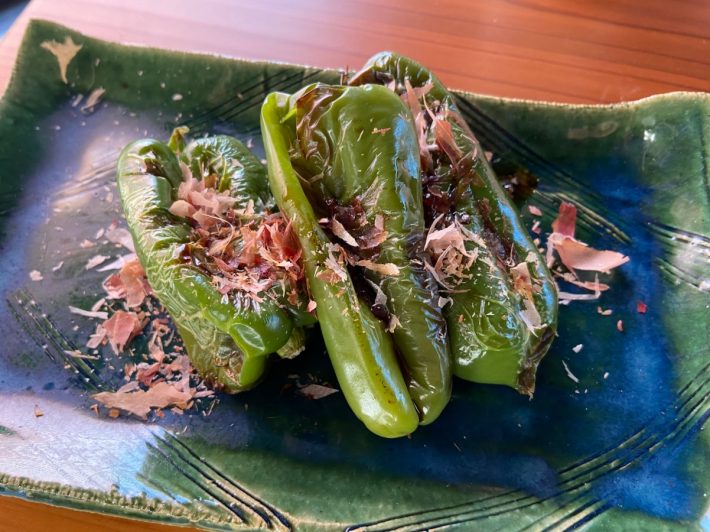 かつお節と醤油をかけても美味しいです