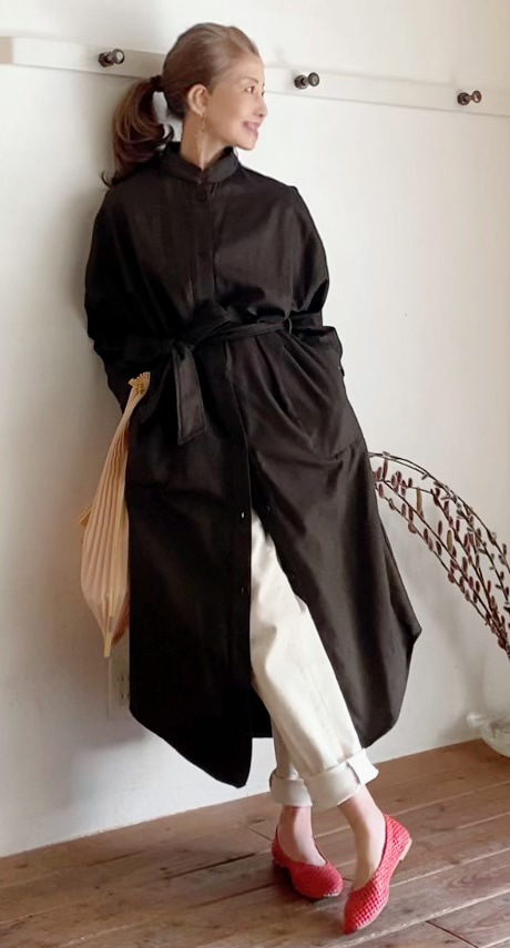 GUのデニム、スリッポンを取り入れたコーデ ※illallanさんのブログより