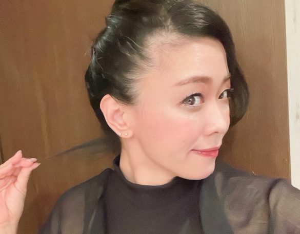 アホ毛と後れ毛を処理して“垢抜けヘア”に見せるには？