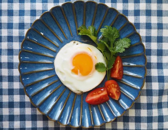 ダイソーのグッズを使えばキレイな目玉焼きが作れちゃう!