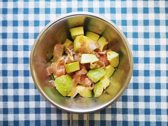 サラダの旨たれ