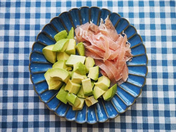 サラダの旨たれ