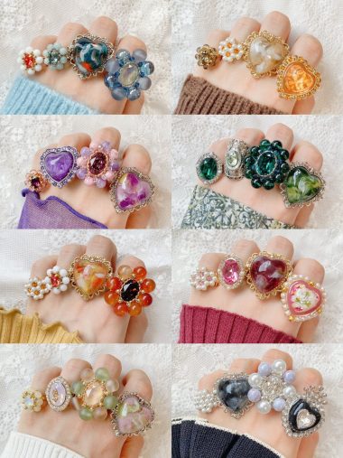 変身コンパクトみたい！夢が詰まったキラキラの指輪がかわいい