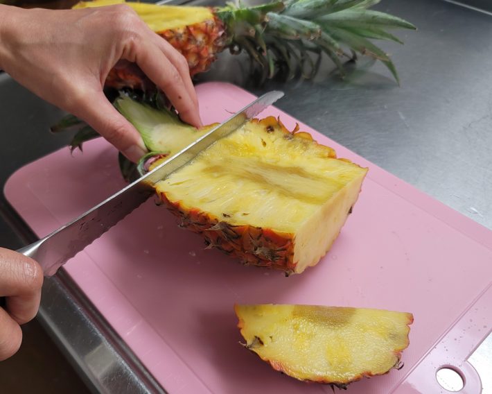 切ってみると、熟しているのがすぐにわかる