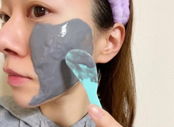 頬からぬります