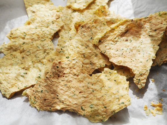 手で割ってもOK