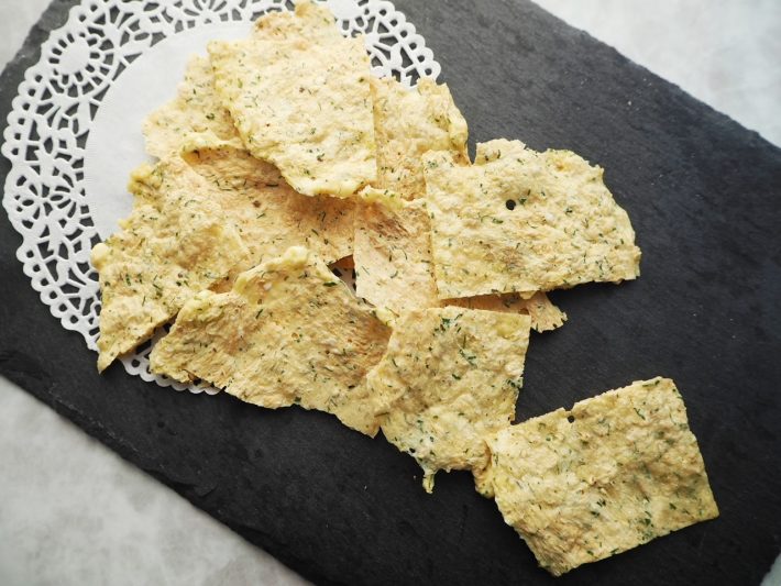 オートミール＆豆腐で作る超簡単ポテチ