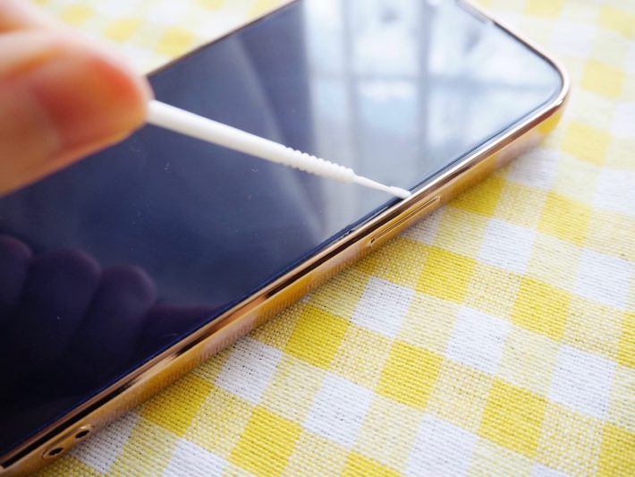 ガラスフィルムのふちもスッキリ