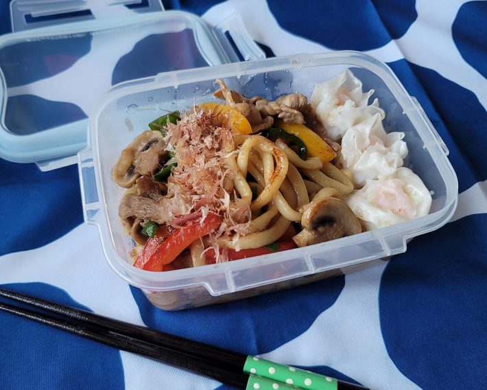 タッパー弁当、流行っていますね