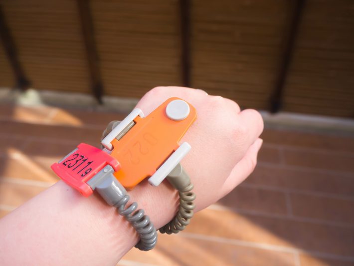 合鍵でロッカーを開けていて、本人と鉢合わせしないの？