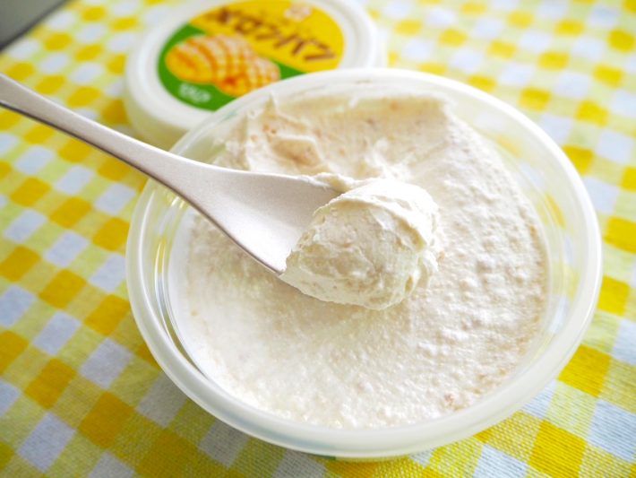 粒々としたクッキーがたくさん入ってる