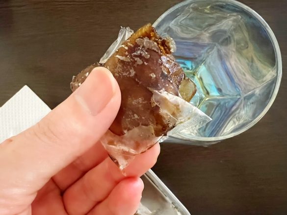 少し時間を置くとツルンと出る