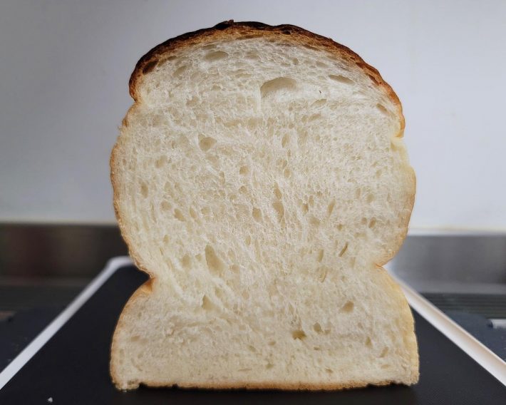 スライスした断面。全体的にキメが整っています