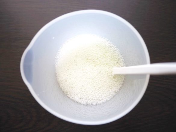 すぐに泡立ちはじめた