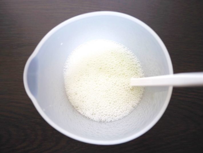 すぐに泡立ちはじめた