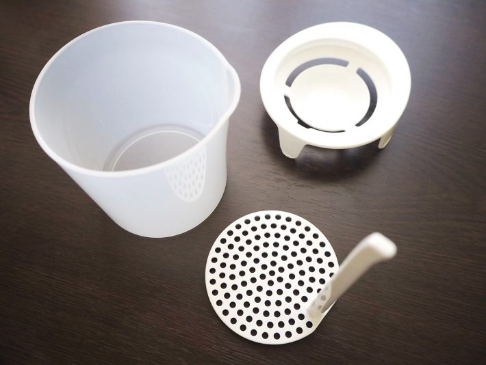 メレンゲカップ、黄身分け、メレンゲホイッパー