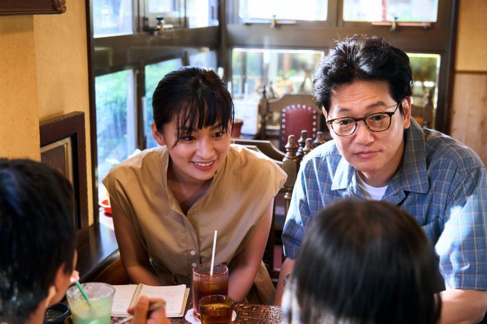 娘役の姿に、デビュー当時の自分のことを思い出していた