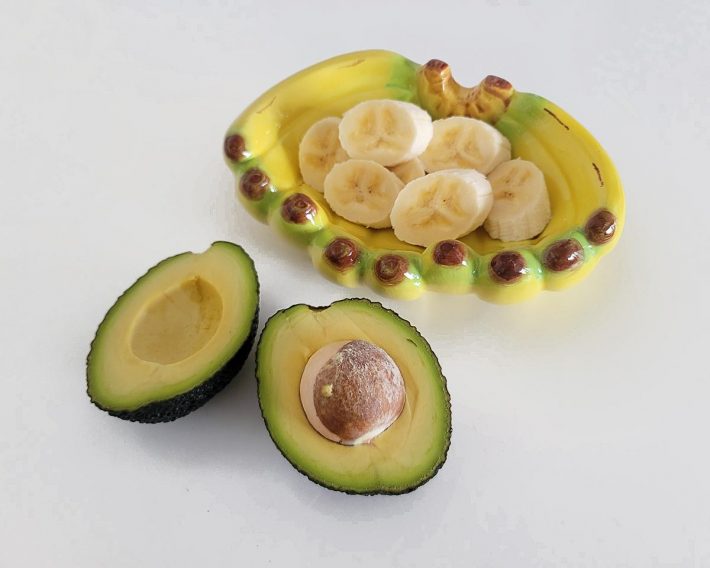バナナとアボカド