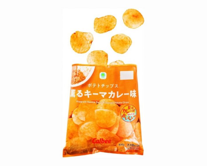 「ポテトチップス薫るキーマカレー味」（ファミリーマート）