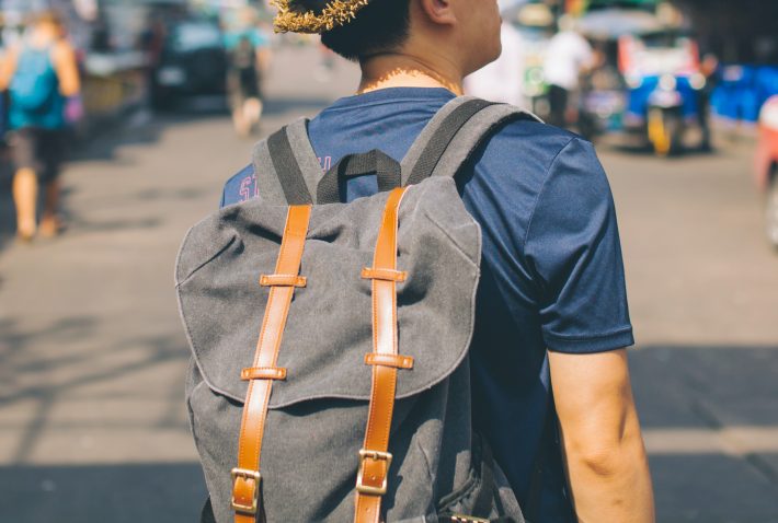 なぜか大荷物の彼