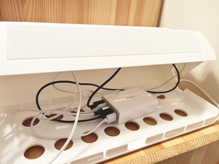 ニトリテーブルタップステーション