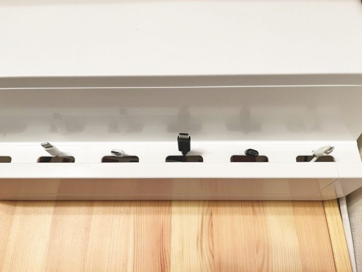 ニトリテーブルタップステーション