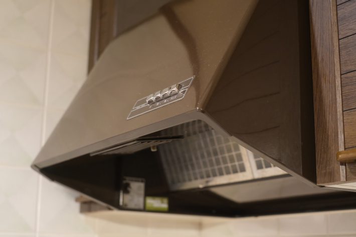 NG② 換気扇が汚れている