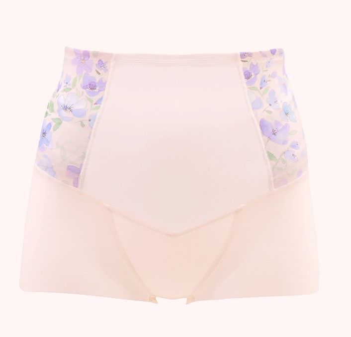 （画像：ワコール　オンラインストアより）