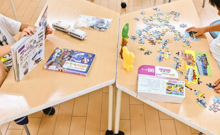 帰りたがらない四辻さんちの子どもたち。