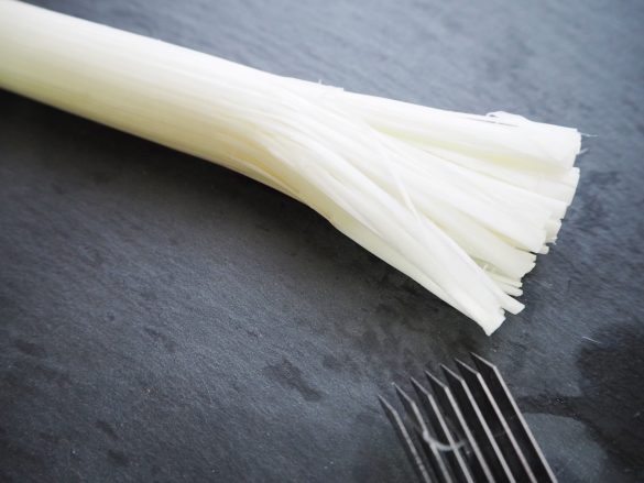 グルッと1周切ったネギ