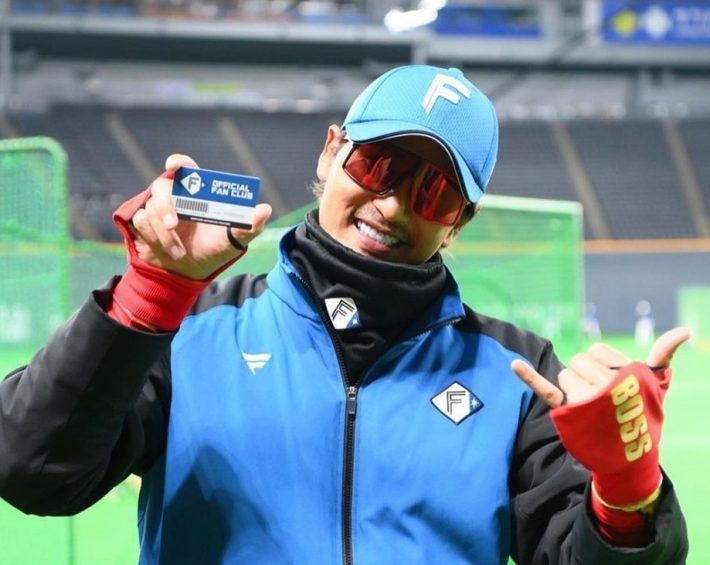 新庄剛志くらい歯を真っ白にホワイトニングしても安全？医師に聞いてみた