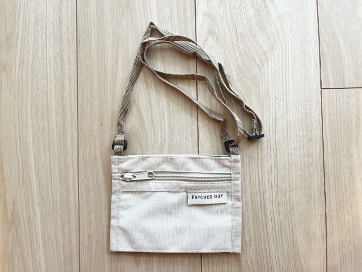 3COINSのカップホルダー