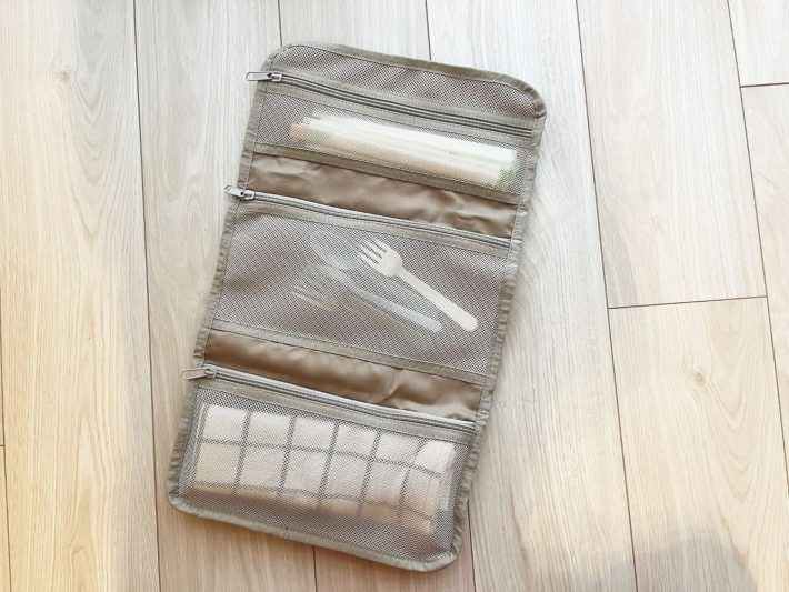 3COINSのロール収納ケース