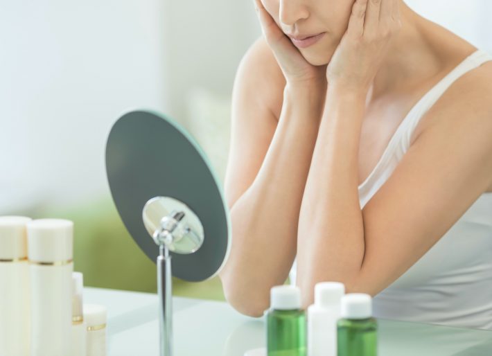 40代で見直すファンデーションの色選び、“似合う色”を選ぶのはNG