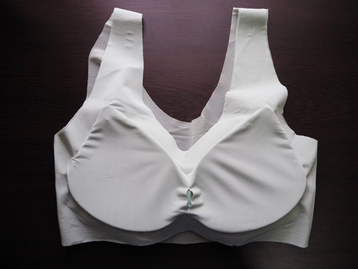 パッドは立体設計の3Dカップ